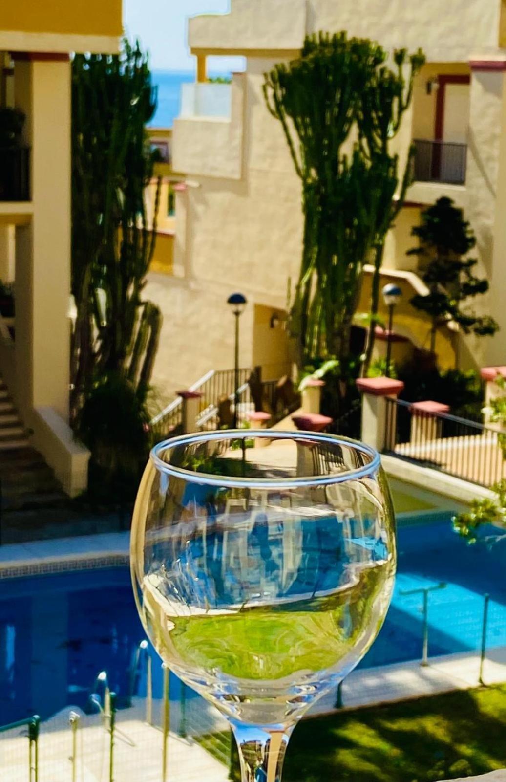 Oleholidays 323 Romana Playa Junto Al Mar Apartment Marbella