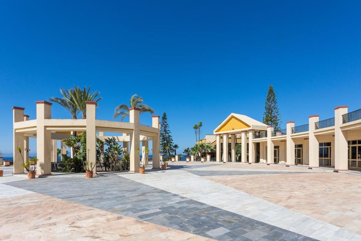 Apartment Oleholidays 323 Romana Playa Junto Al Mar *